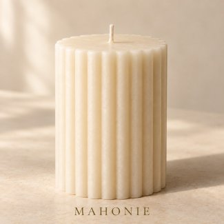 Sculpted pillar candle trio